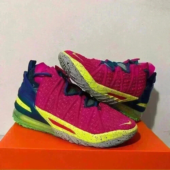 Nike LeBron 18 Los Angeles By Night size 8 - Picture 1 of 5